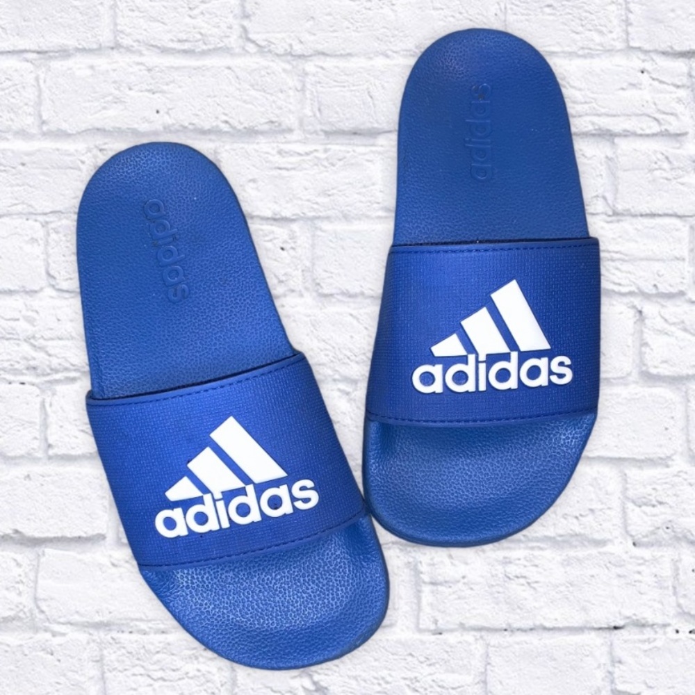 Boys adidas slides size 2